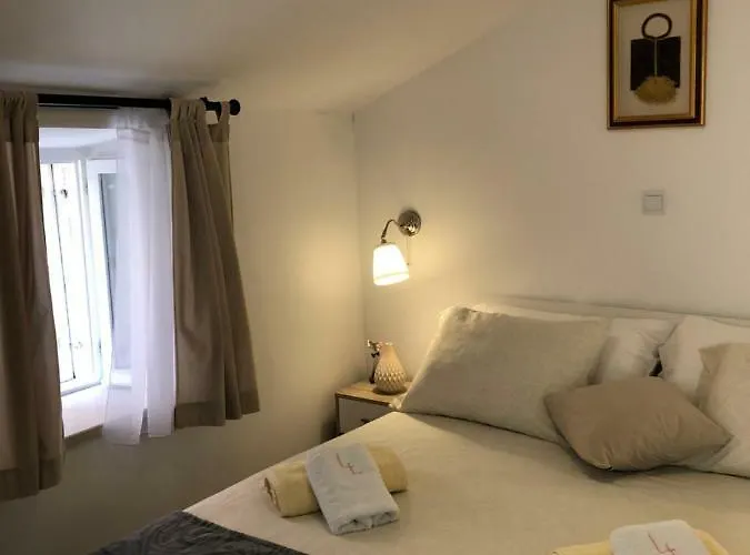 Apartman Elegant Leila *